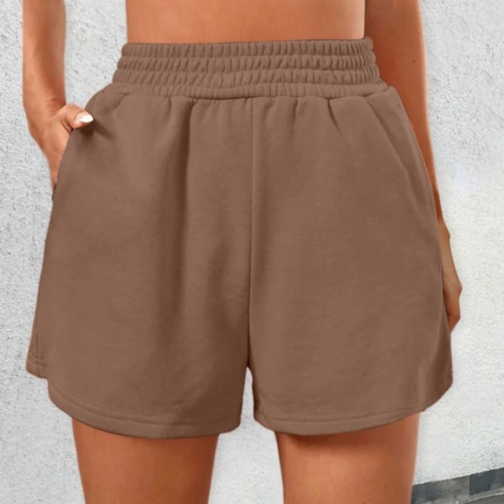 Beige Botany Brown Sweat Shorts size small
